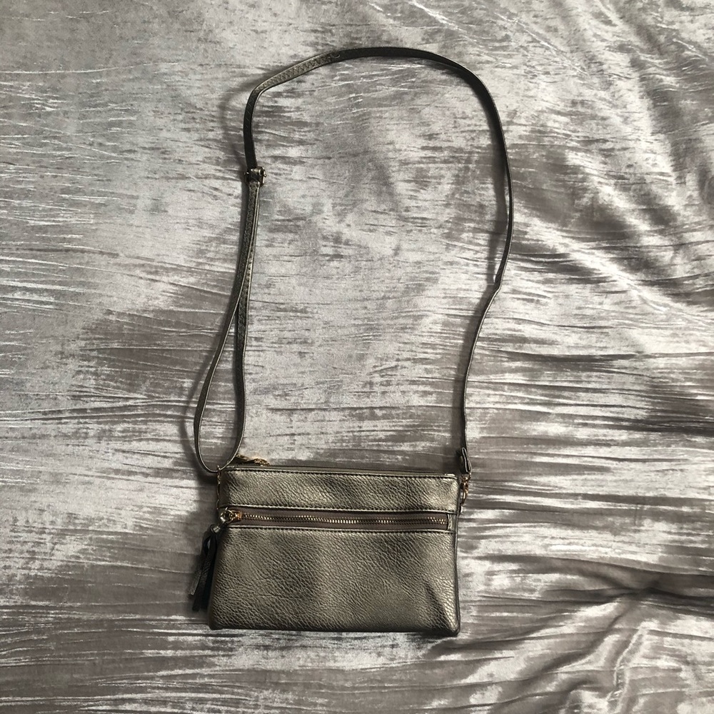 Faux leather, gold crossbody